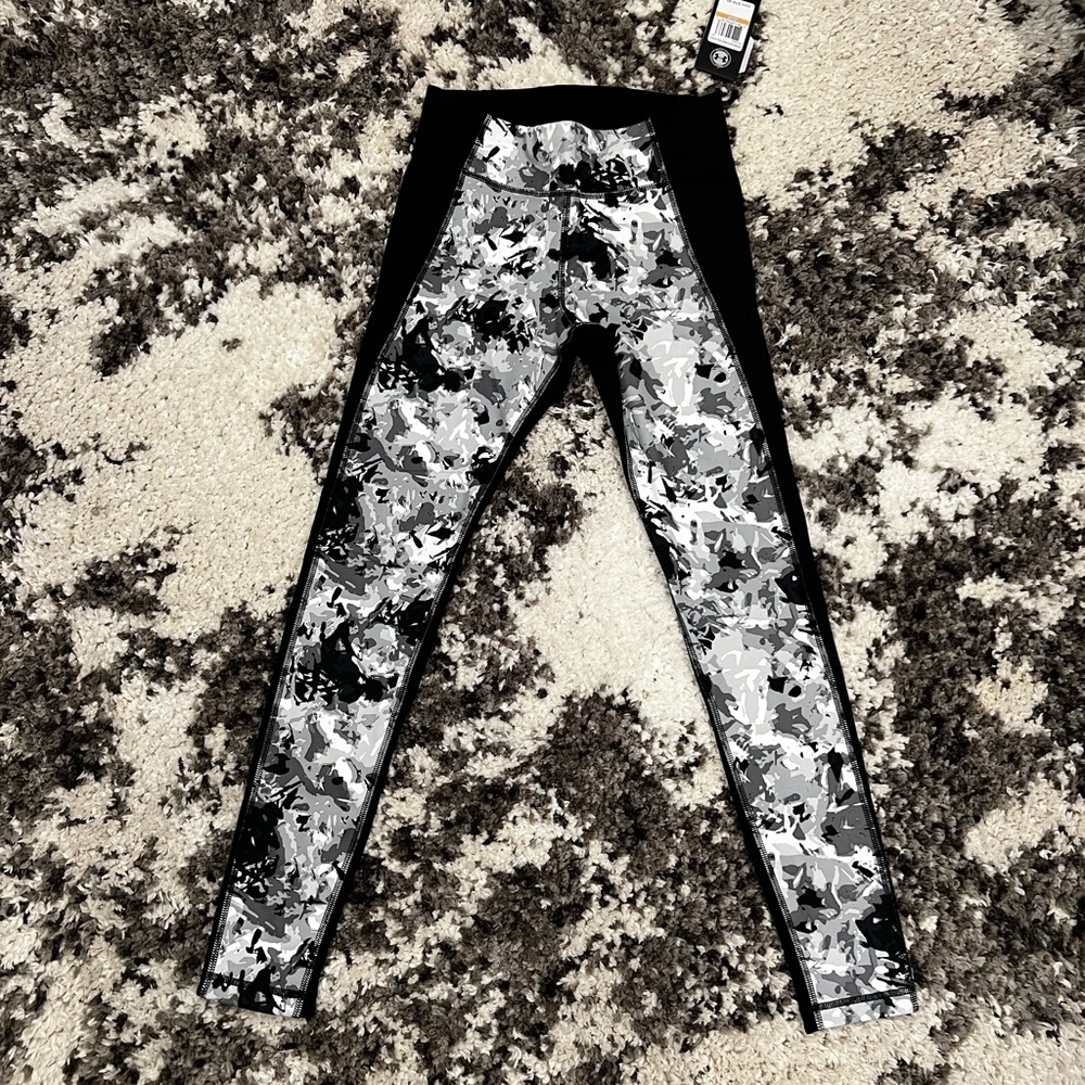 Under Armour Yoga Pants NWT